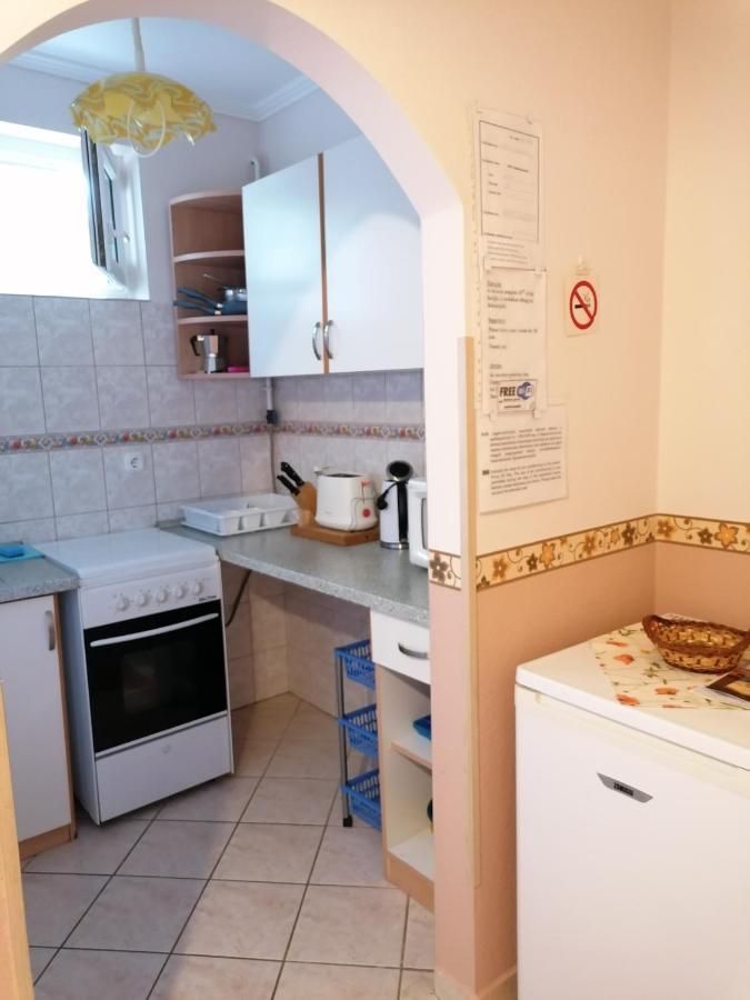 Kaktuszvirag Apartmanhaz Hajdúszoboszló Exteriör bild