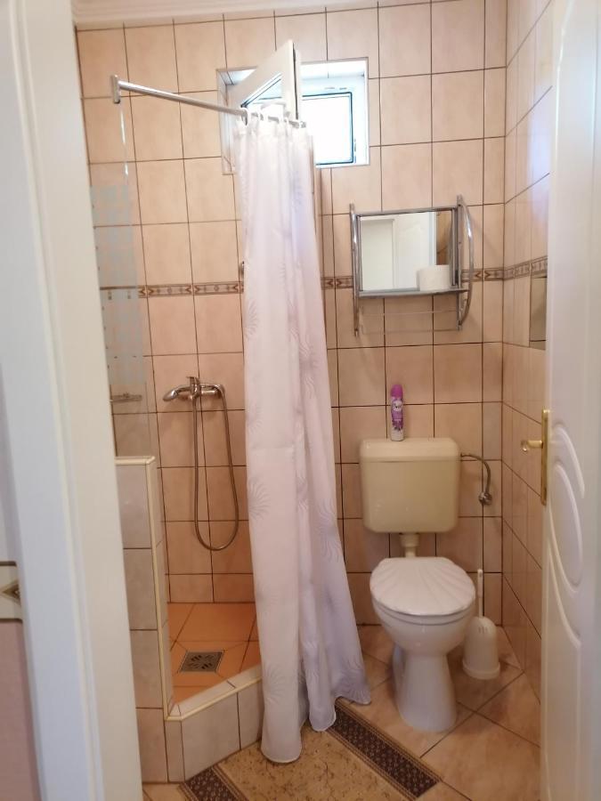 Kaktuszvirag Apartmanhaz Hajdúszoboszló Exteriör bild
